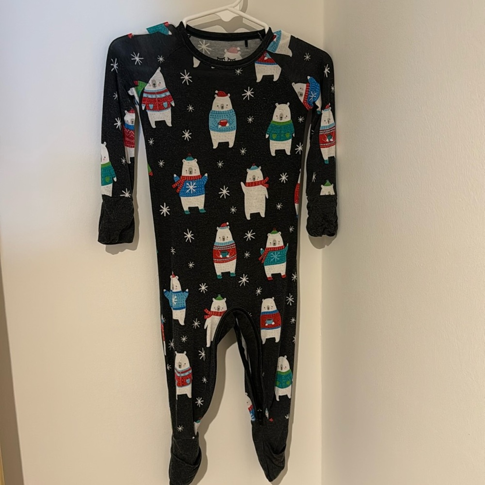 Little sleepies 3-6 months